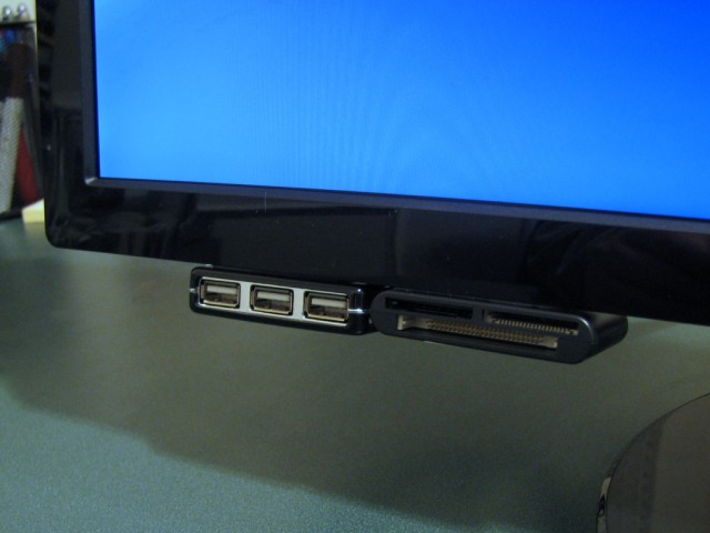 usb 1 640x480.jpg